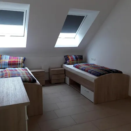 Geiger شقة فندقية 3*